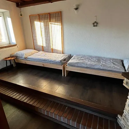 Melior Krumlov בית הארחה 3*