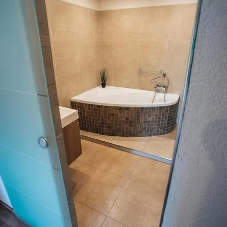 בית הארחה Melior Krumlov 3*