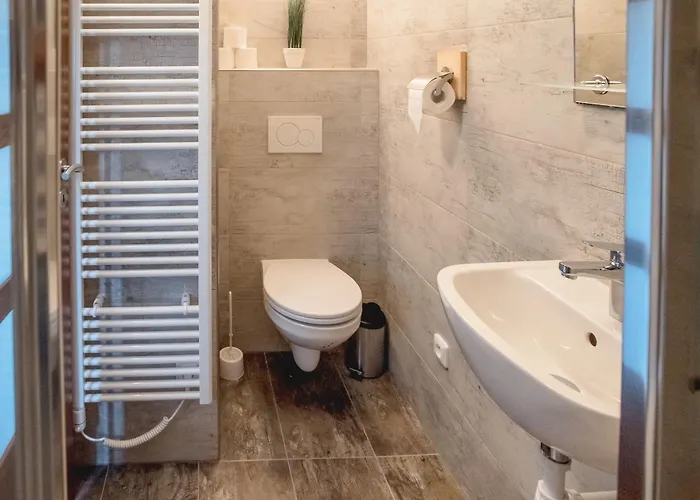 Melior Krumlov Pensión 3*